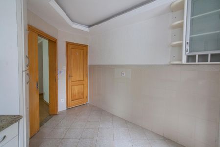 Apartamento para alugar com 148m², 4 quartos e 2 vagas Apartamento para alugar com 148m², 4 quartos e 2 vagasCozinha