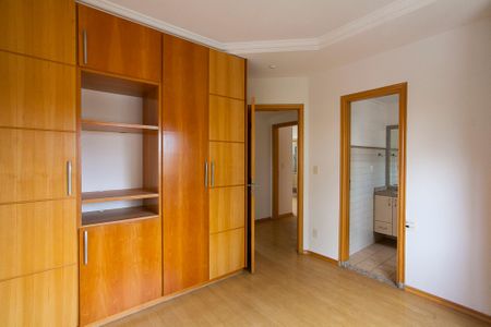 Apartamento para alugar com 148m², 4 quartos e 2 vagas Apartamento para alugar com 148m², 4 quartos e 2 vagasSuite 1