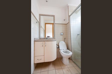 Apartamento para alugar com 148m², 4 quartos e 2 vagas Apartamento para alugar com 148m², 4 quartos e 2 vagasBanheiro da Suite 1