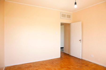 Apartamento à venda com 93m², 3 quartos e sem vagaQuarto 1