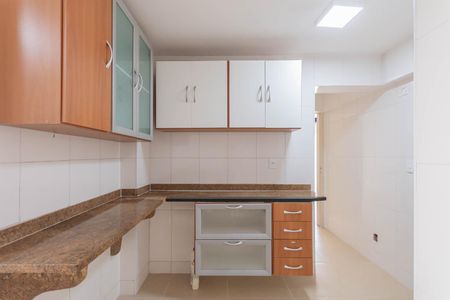 Apartamento à venda com 98m², 2 quartos e 2 vagasCozinha