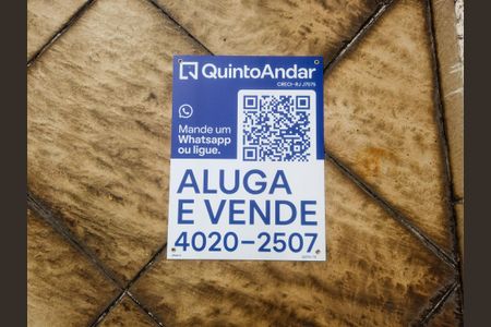 Casa à venda com 164m², 3 quartos e 1 vagaPlaquinha