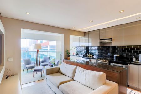 Sala de apartamento à venda com 2 quartos, 66m² em Campo Belo, São Paulo