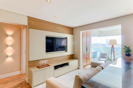 Sala de apartamento à venda com 2 quartos, 66m² em Campo Belo, São Paulo