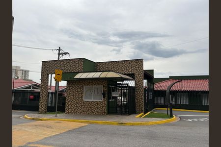 Casa de condomínio para alugar com 125m², 2 quartos e 2 vagasFachada