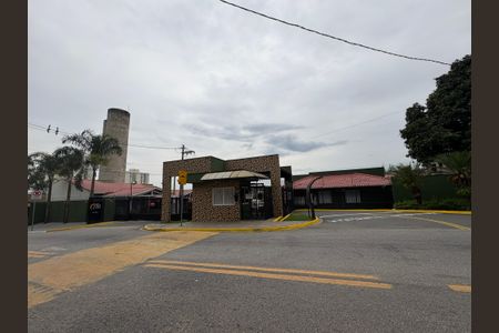 Casa de condomínio para alugar com 125m², 2 quartos e 2 vagasFachada