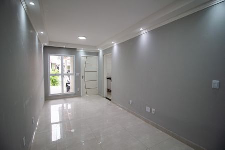 Casa de condomínio para alugar com 125m², 2 quartos e 2 vagasSala 