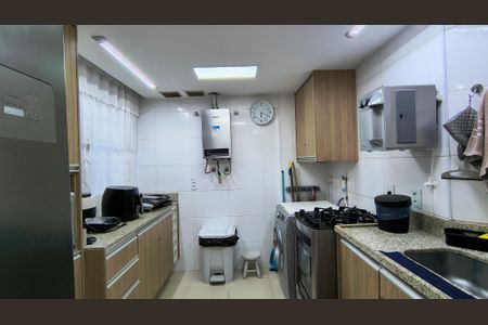 Apartamento à venda com 70m², 2 quartos e 1 vaga Apartamento à venda com 70m², 2 quartos e 1 vagaCozinha