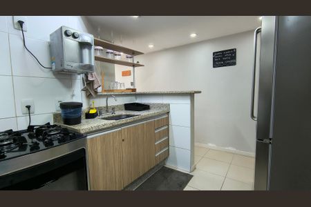 Apartamento à venda com 70m², 2 quartos e 1 vaga Apartamento à venda com 70m², 2 quartos e 1 vagaCozinha
