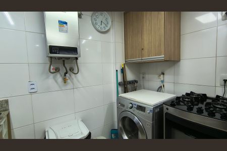 Apartamento à venda com 70m², 2 quartos e 1 vaga Apartamento à venda com 70m², 2 quartos e 1 vagaÁrea de Serviço