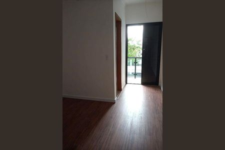 Casa à venda com 3 quartos, 100m² em Jardim Caravelas, São Paulo