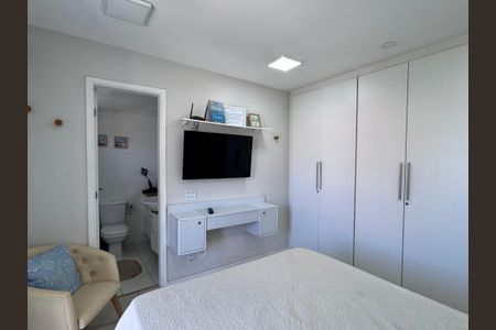 Apartamento à venda com 70m², 2 quartos e 1 vagaSuíte 1