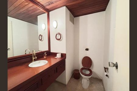 Apartamento à venda com 220m², 4 quartos e 2 vagasFoto 03