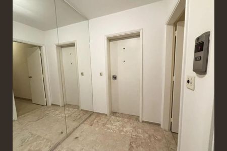 Apartamento à venda com 220m², 4 quartos e 2 vagasFoto 15