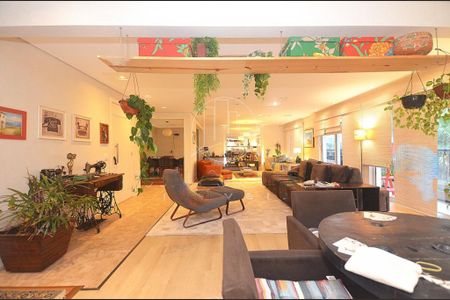 Apartamento à venda com 3 quartos, 220m² em Alto de Pinheiros, São Paulo