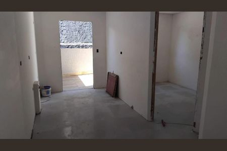 Apartamento à venda com 2 quartos, 60m² em Vila Alzira, Santo André