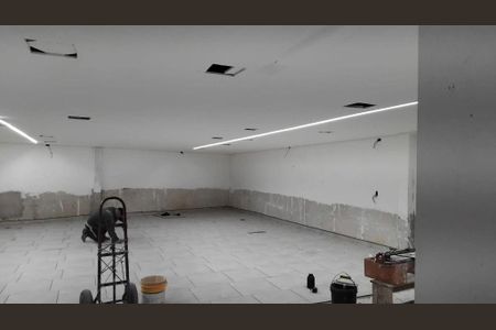 Apartamento à venda com 2 quartos, 60m² em Vila Alzira, Santo André