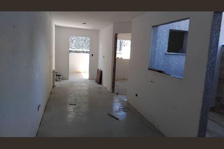 Apartamento à venda com 2 quartos, 60m² em Vila Alzira, Santo André