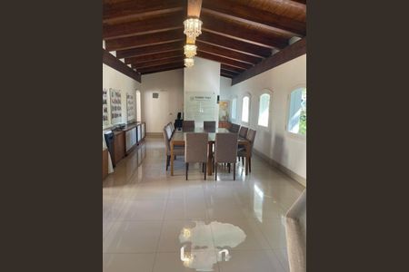 Casa à venda com 8 quartos, 800m² em Jardim Guedala, São Paulo