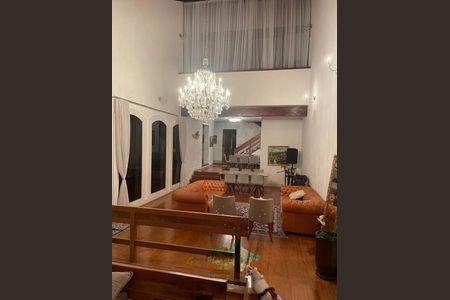 Casa à venda com 8 quartos, 800m² em Jardim Guedala, São Paulo