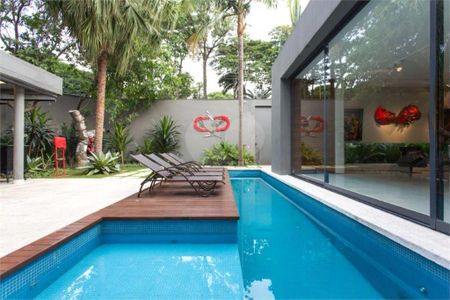 Casa à venda com 695m², 5 quartos e 8 vagas