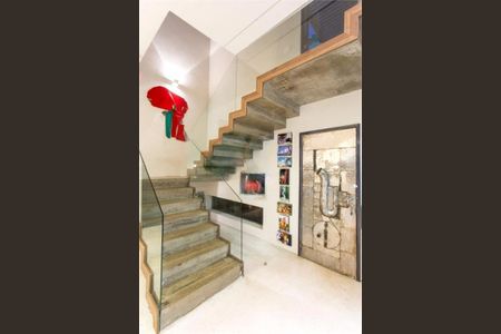 Casa à venda com 695m², 5 quartos e 8 vagas