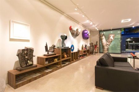 Casa à venda com 5 quartos, 695m² em Campo Belo, São Paulo