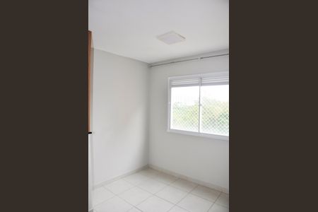 Apartamento para alugar com 32m², 2 quartos e sem vaga Apartamento para alugar com 32m², 2 quartos e sem vagaDetalhe - Sala