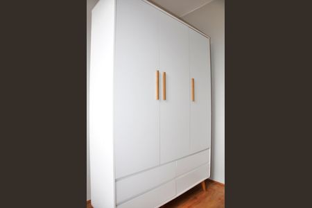 Apartamento para alugar com 32m², 2 quartos e sem vaga Apartamento para alugar com 32m², 2 quartos e sem vagaDetalhe - Quarto 02