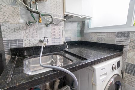 Apartamento para alugar com 57m², 2 quartos e 1 vagaÁrea de Serviço