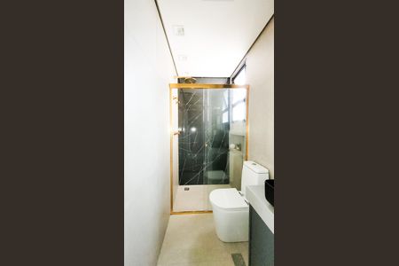 Apartamento à venda com 78m², 2 quartos e 2 vagas Apartamento à venda com 78m², 2 quartos e 2 vagasBanheiro da Suite 1