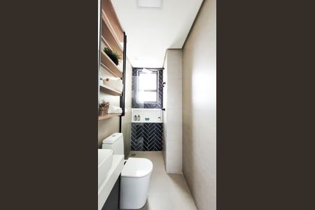 Apartamento à venda com 78m², 2 quartos e 2 vagas Apartamento à venda com 78m², 2 quartos e 2 vagasBanheiro da Suíte 2