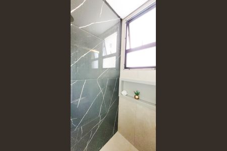 Apartamento à venda com 78m², 2 quartos e 2 vagas Apartamento à venda com 78m², 2 quartos e 2 vagasBanheiro da Suite 1