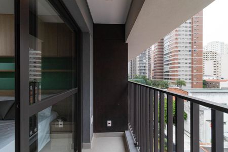 Varanda de kitnet/studio para alugar com 1 quarto, 27m² em Perdizes, São Paulo