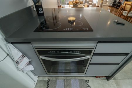 Apartamento à venda com 93m², 3 quartos e 2 vagasCozinha e Área de Serviço