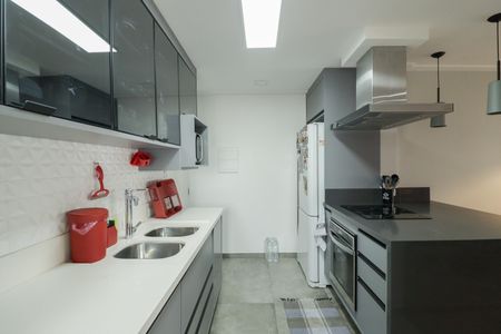Apartamento à venda com 93m², 3 quartos e 2 vagasCozinha e Área de Serviço