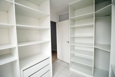 Apartamento para alugar com 70m², 3 quartos e 1 vagaQuarto 2