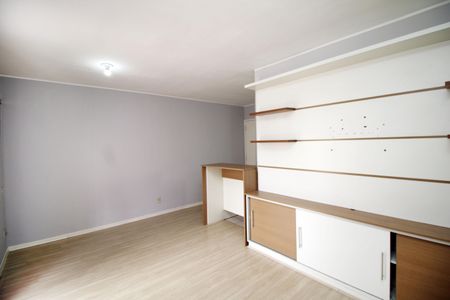 Sala de apartamento para alugar com 3 quartos, 70m² em Irajá, Rio de Janeiro