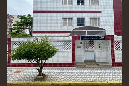 Studio para alugar com 32m², 1 quarto e sem vaga Studio para alugar com 32m², 1 quarto e sem vagaFachada