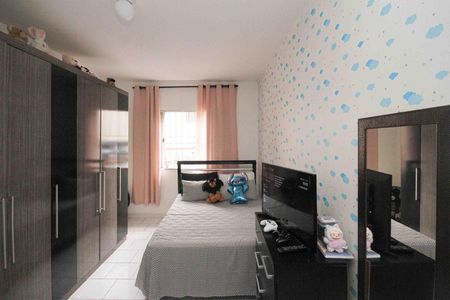 Casa à venda com 100m², 3 quartos e 2 vagas Casa à venda com 100m², 3 quartos e 2 vagasQuarto 03