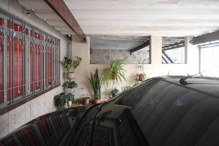 Casa à venda com 100m², 3 quartos e 2 vagas Casa à venda com 100m², 3 quartos e 2 vagasGaragem