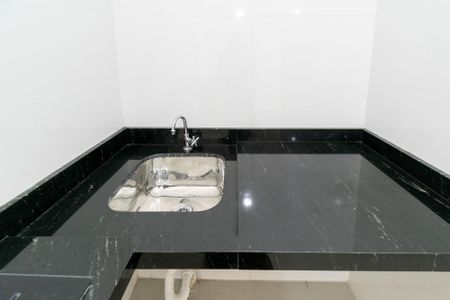 Apartamento para alugar com 34m², 2 quartos e sem vaga Apartamento para alugar com 34m², 2 quartos e sem vagaÁrea de Serviço