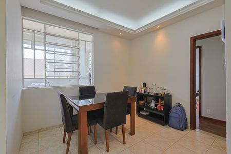 Apartamento à venda com 85m², 3 quartos e 1 vagaSala de Jantar