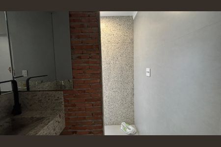 Apartamento para alugar com 79m², 2 quartos e sem vagaBanheiro