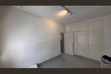 Apartamento para alugar com 79m², 2 quartos e sem vagaQuarto