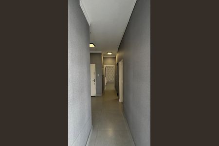 Corredor de apartamento para alugar com 2 quartos, 79m² em Centro, Santo André
