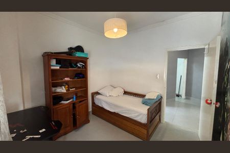 Apartamento para alugar com 79m², 2 quartos e sem vagaQuarto