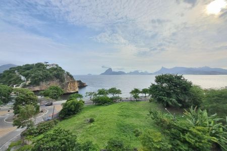 Apartamento à venda com 115m², 3 quartos e 2 vagasVista da Sacada