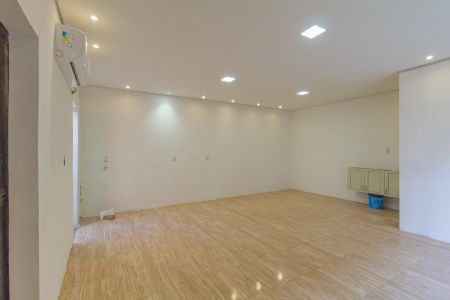 Casa para alugar com 90m², 2 quartos e 1 vagaSala/Cozinha