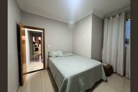 Apartamento à venda com 180m², 3 quartos e 3 vagas Apartamento à venda com 180m², 3 quartos e 3 vagasquarto 3